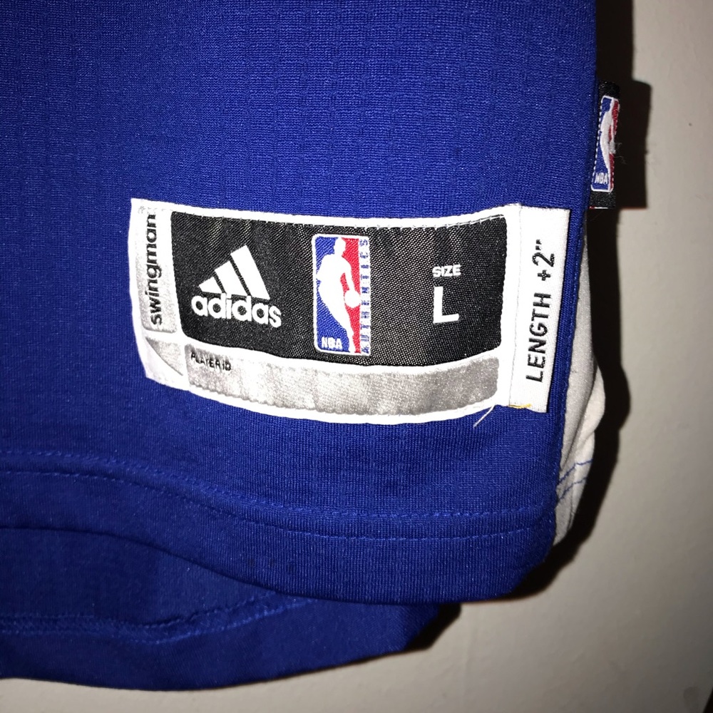 Warriors Jersey View 4